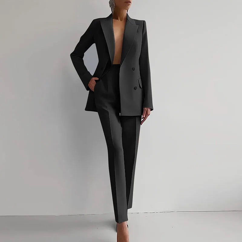 Elegancia Italiana Pantsuit