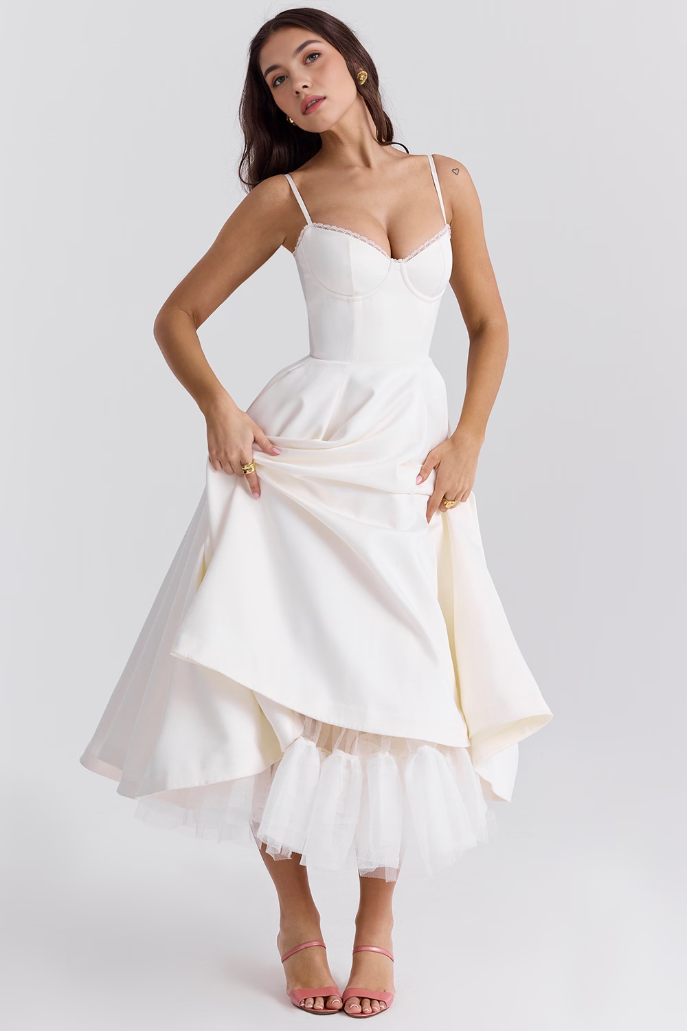 Elegante Vestido Midi Duchess
