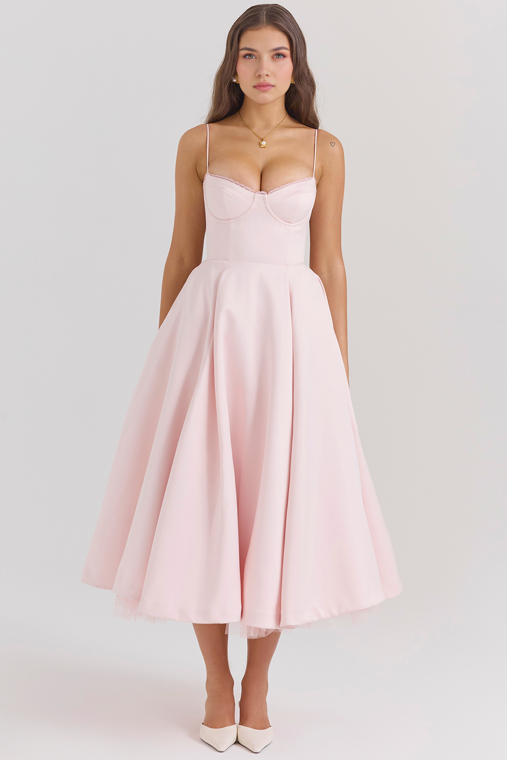 Elegante Vestido Midi Duchess