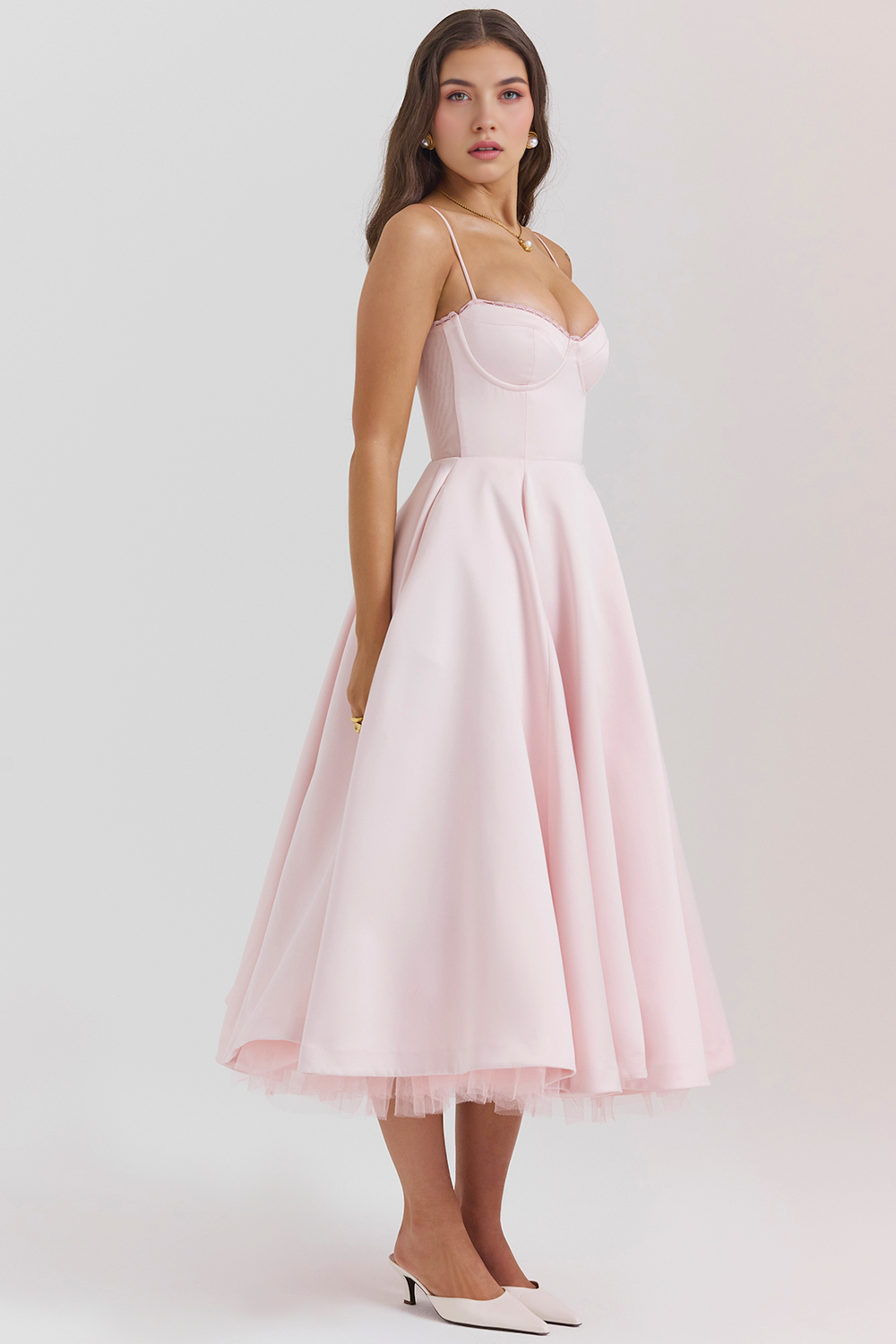 Elegante Vestido Midi Duchess