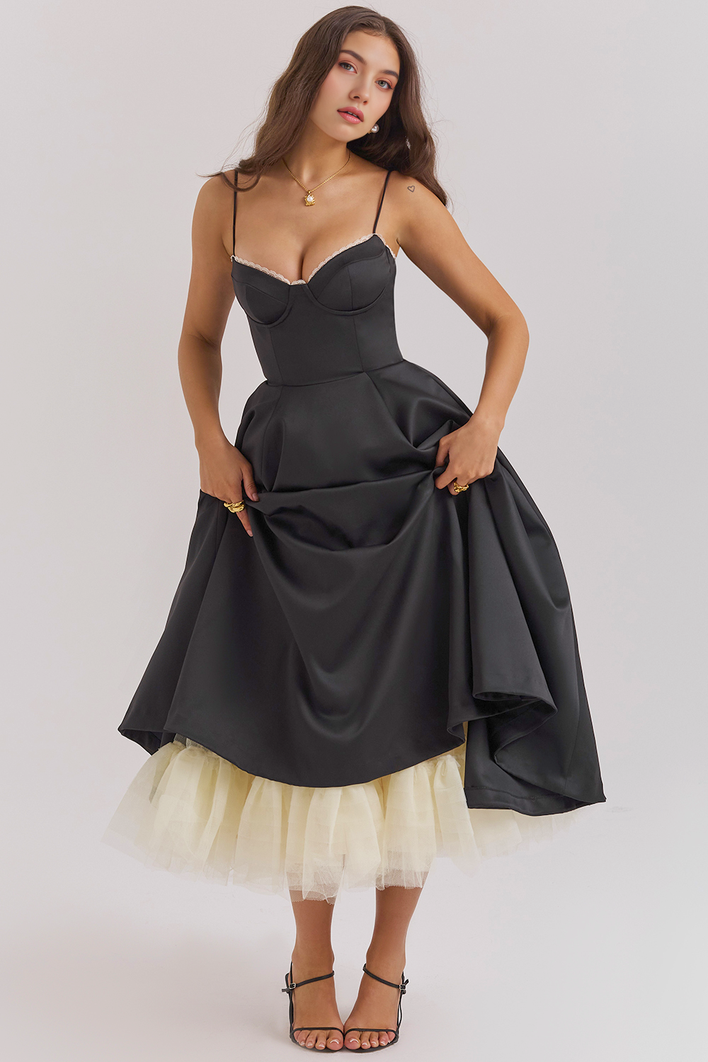 Elegante Vestido Midi Duchess