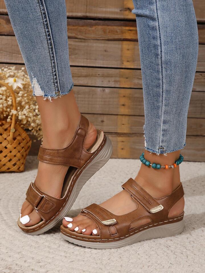 Sandalias De Estilo Cómodo