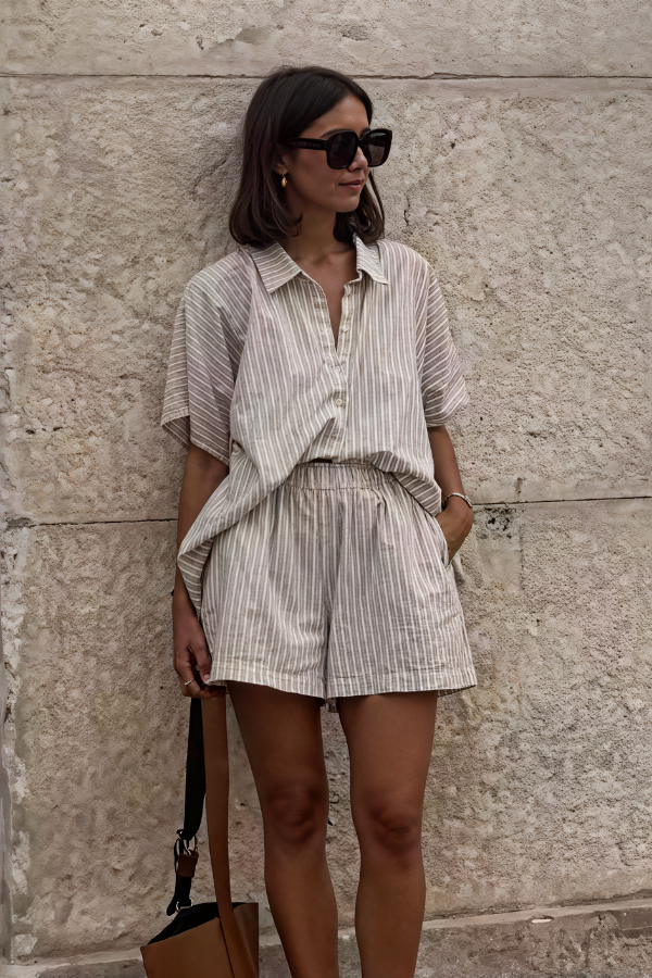 Estilo-Relajado Blusa y Shorts