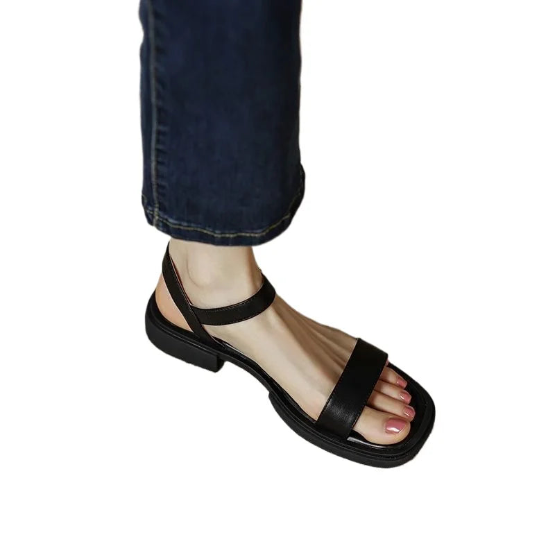 Elegantes Sandalias de Cuero