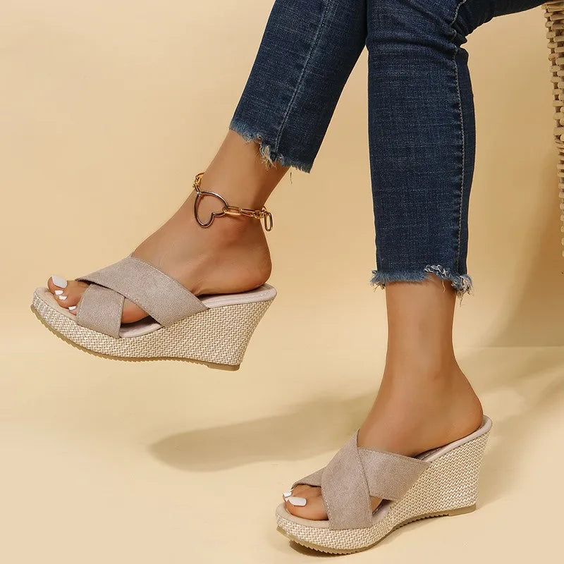 Sandalias-Wedge Chic