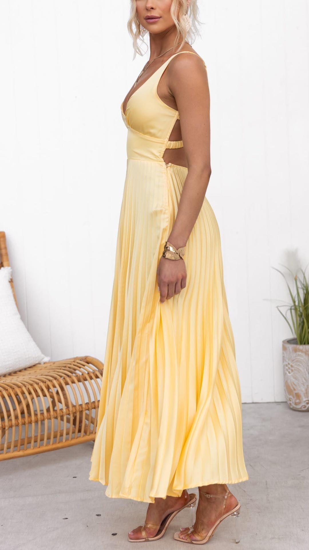 Vestido Maxi Amarillo Elegante