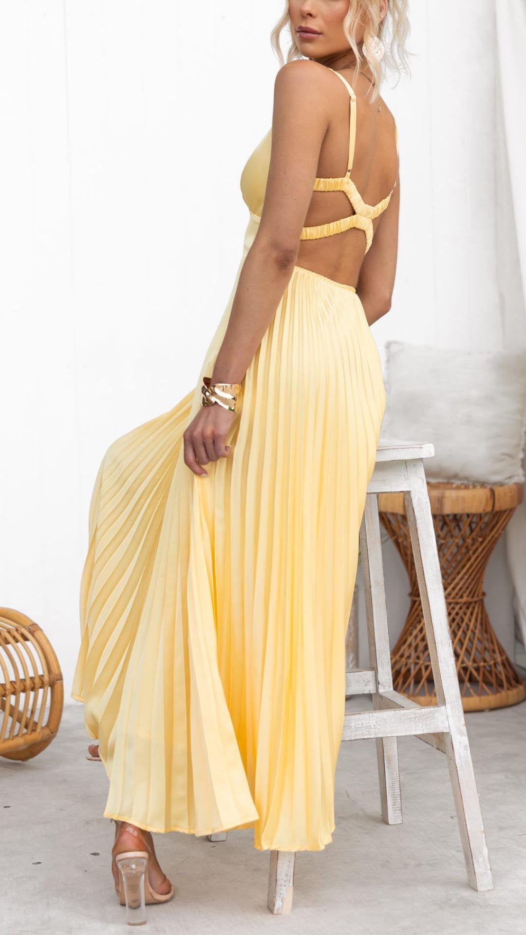 Vestido Maxi Amarillo Elegante