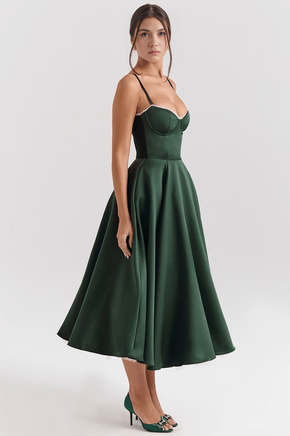 Elegante Vestido Midi Duchess