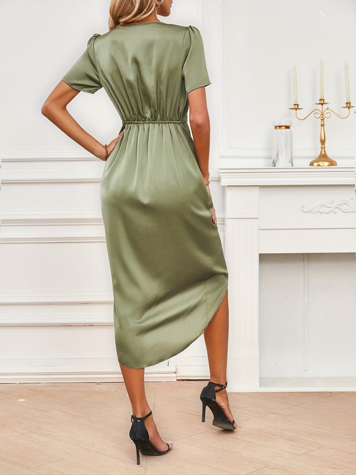 Vestido Envolvente Satén Elegante
