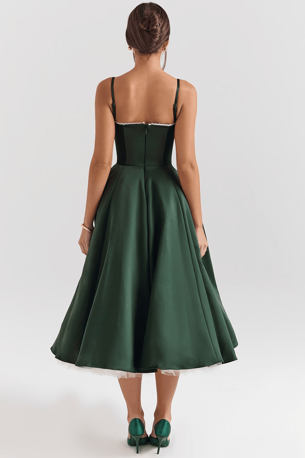 Elegante Vestido Midi Duchess