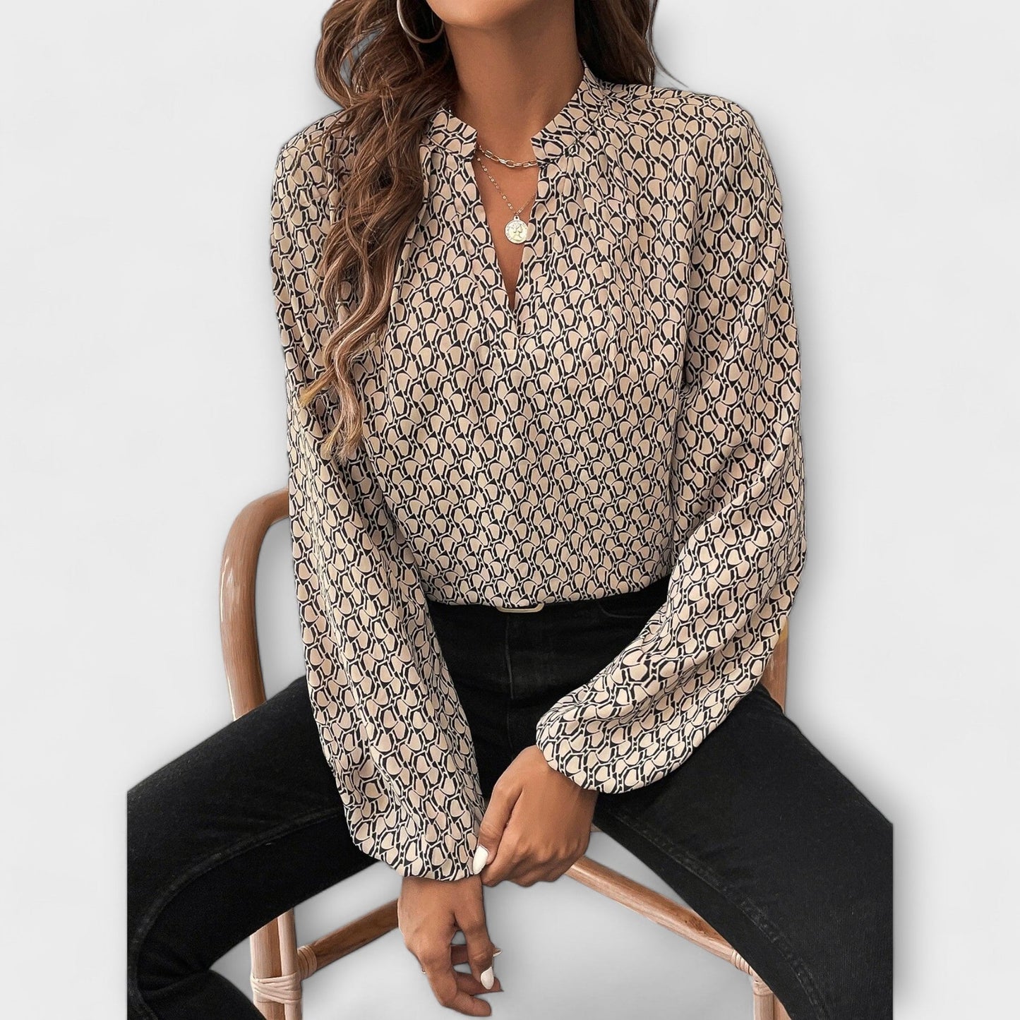 Blusa Sofisticada Geométrica