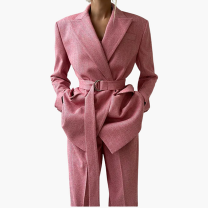 Elegancia Traje Poderoso