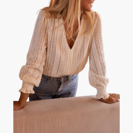 Elegancia Atemporal: Blusa Sophia