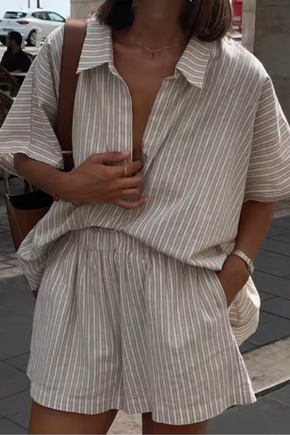 Estilo-Relajado Blusa y Shorts