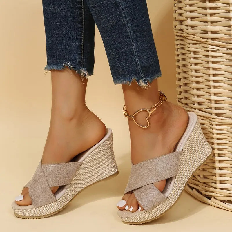 Sandalias-Wedge Chic