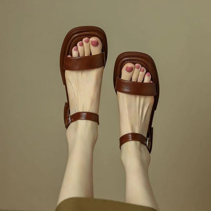 Elegantes Sandalias de Cuero