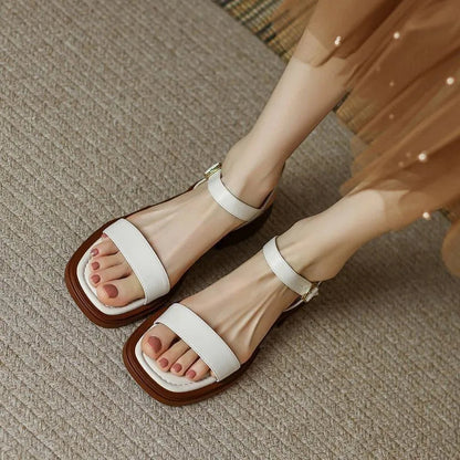 Elegantes Sandalias de Cuero