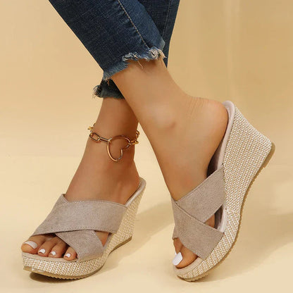 Sandalias-Wedge Chic