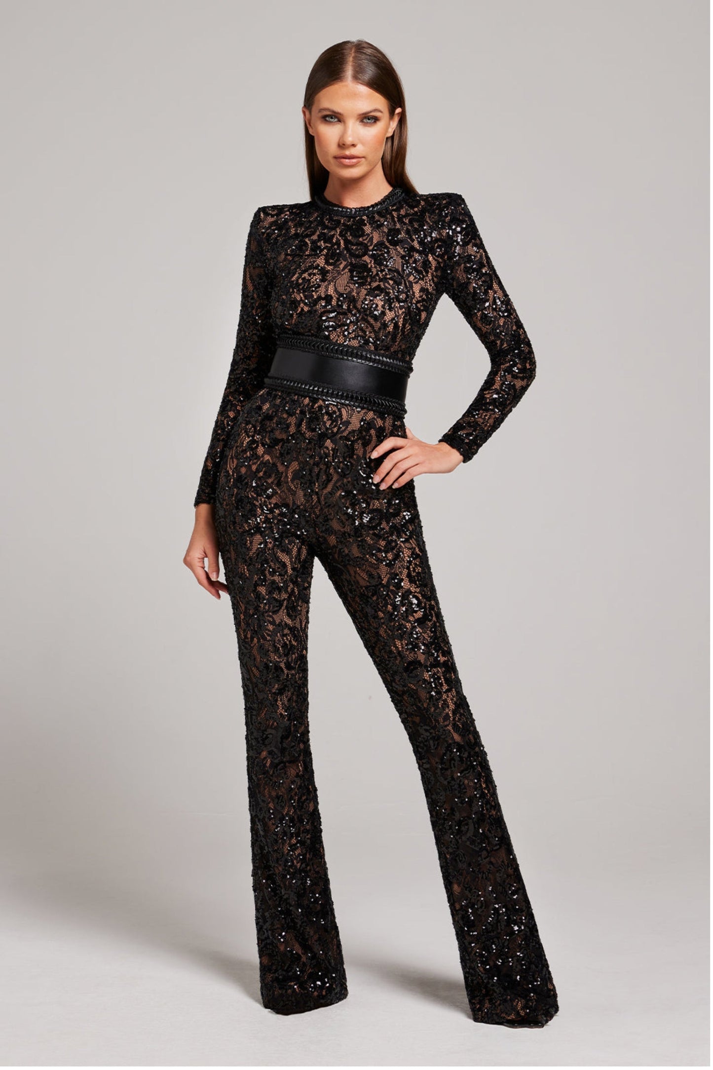 Elegancia Moderna Jumpsuit