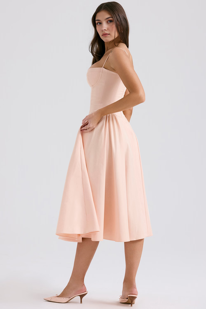 Elegant Waist-Cinch Midi Dress