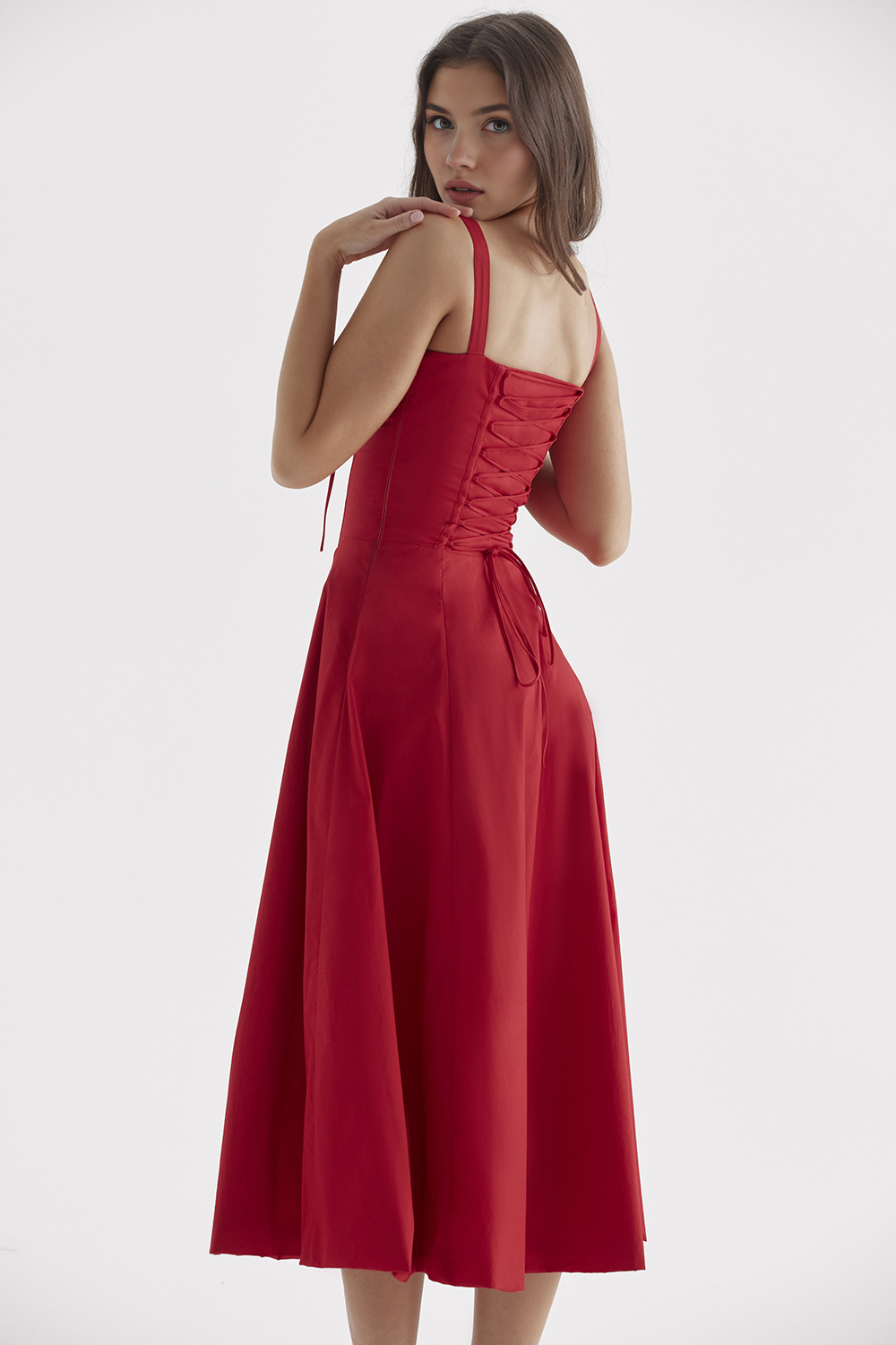 Elegancia Midi Dress