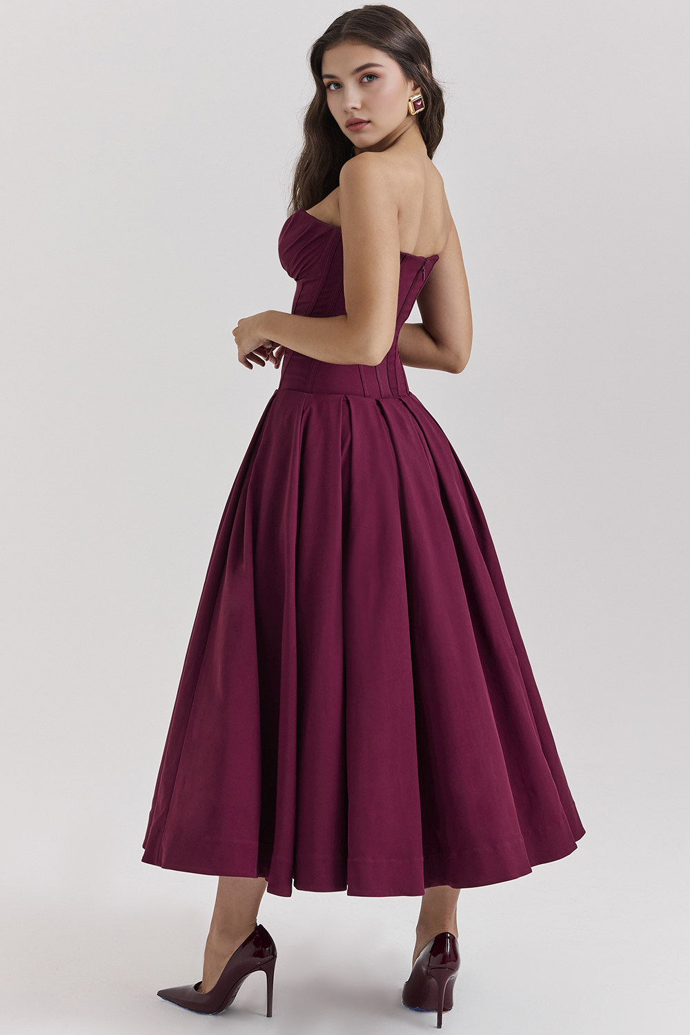 Elegant Tulle Midi Dress
