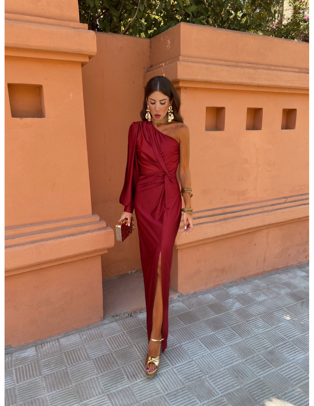 Elegancia-One-Shoulder-Kleid