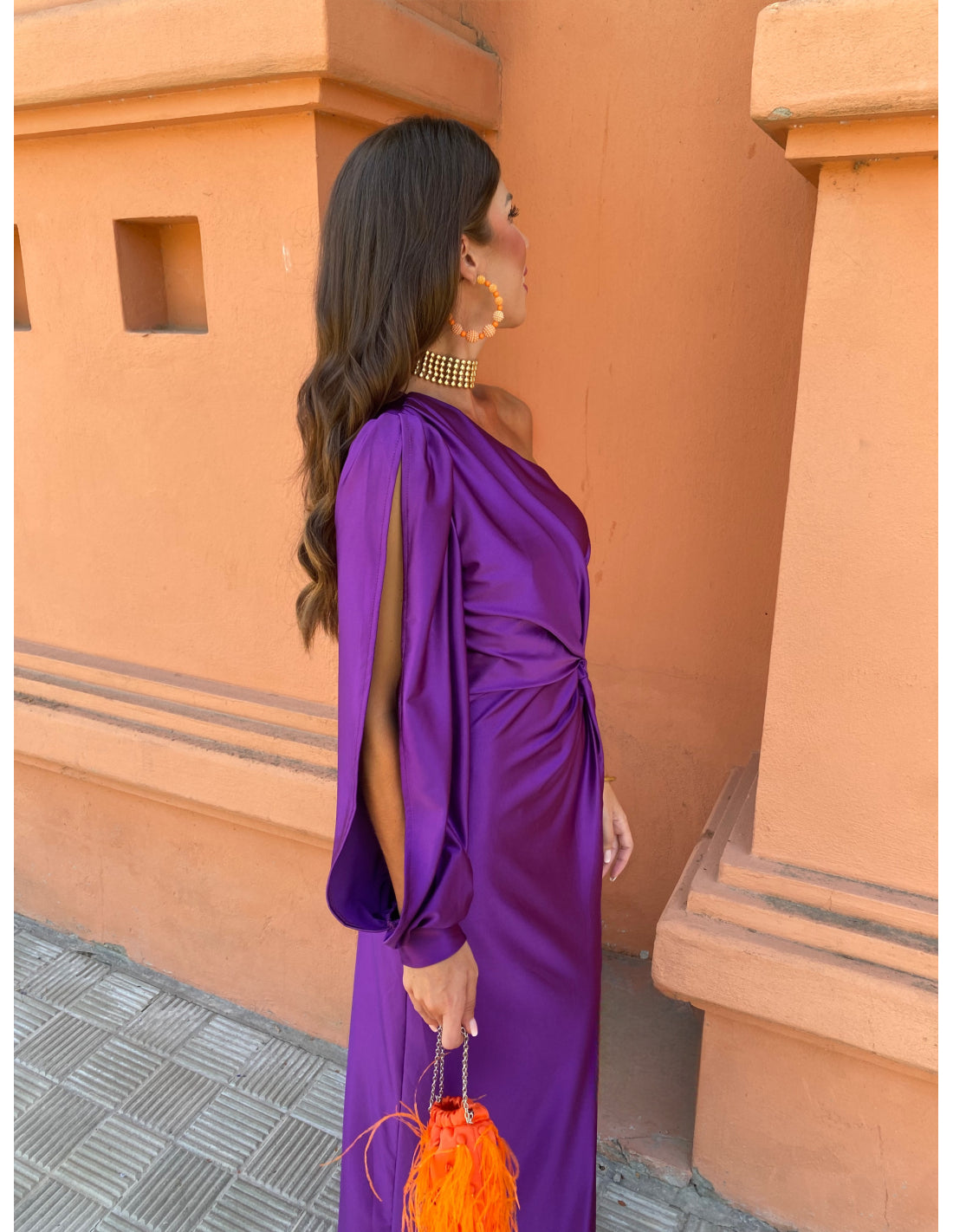Elegancia-One-Shoulder-Kleid
